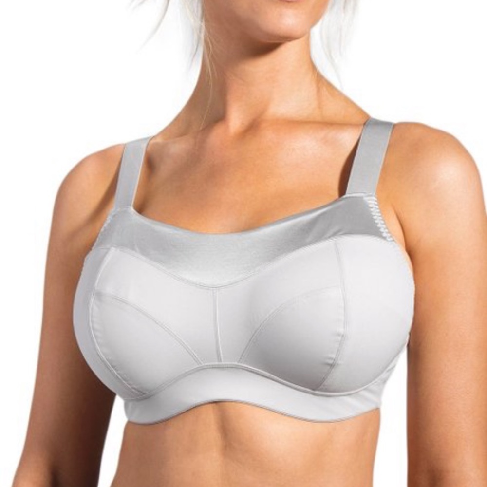 Brooks embody Bra